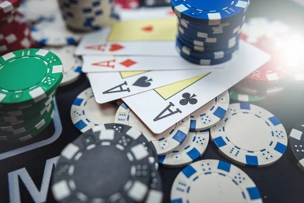 Three Card Poker Game 